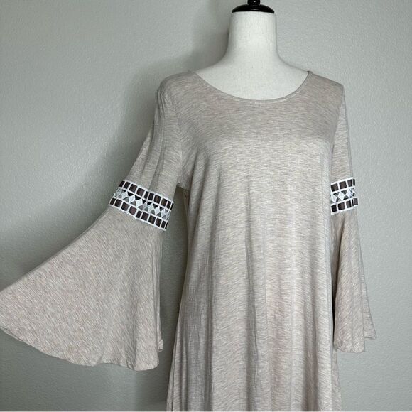 Lapis Beige Embroidered Bell Sleeves Tunic Top - Picture 3 of 12